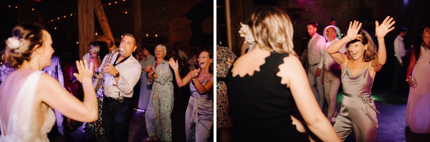 Huwelijksfotograaf Limburg - gasten dansen op de dansvloer in het kasteel van hoen