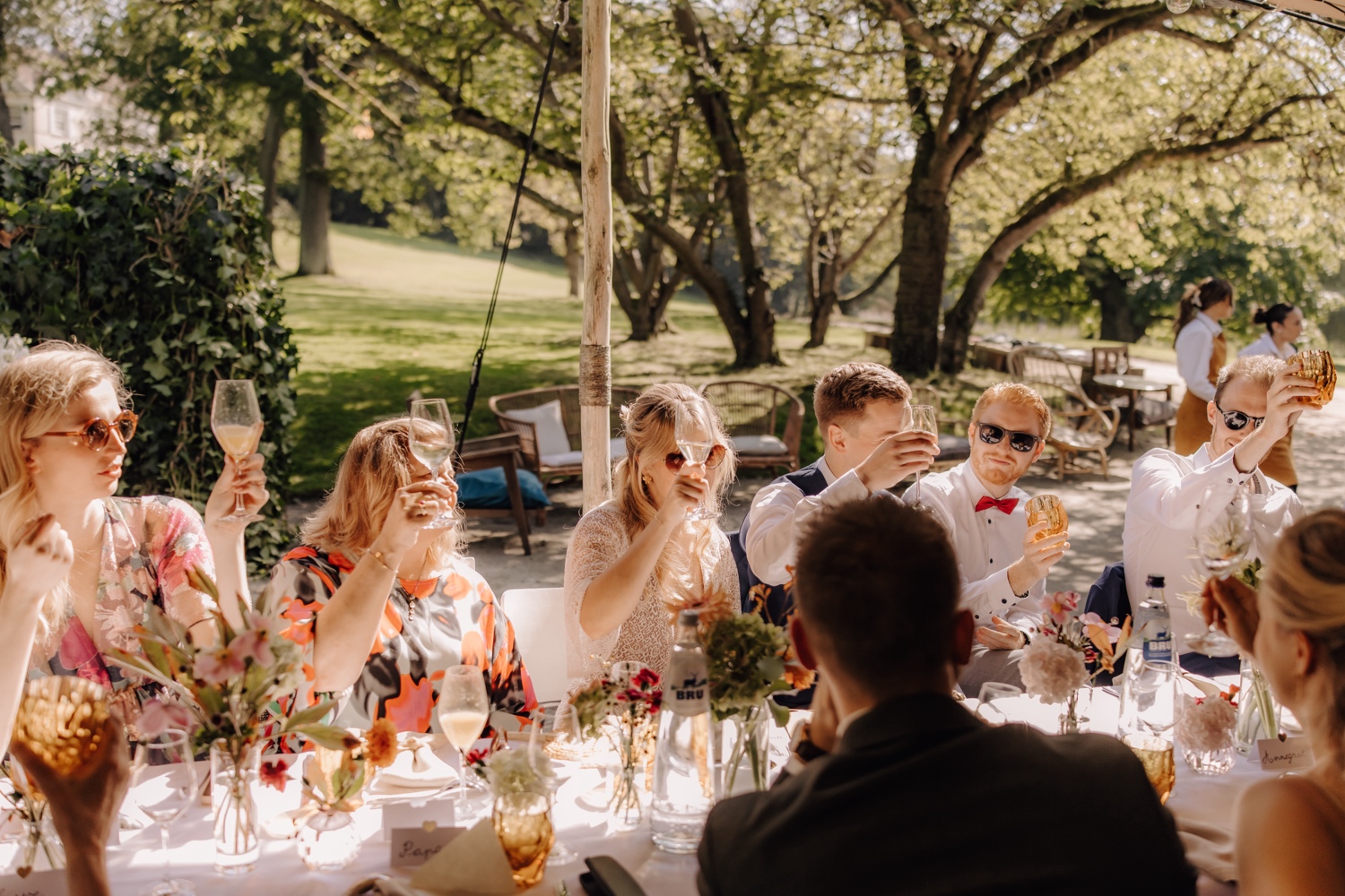 eretafel proost op het koppel